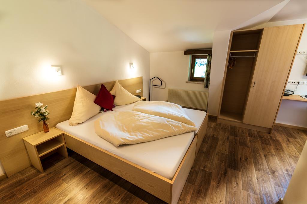 "Quality Hosts Arlberg" Hotel-Gasthof Freisleben Sankt Anton am Arlberg Esterno foto